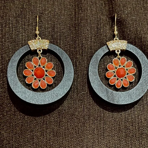 Fern Finds autumn , orange flower earrings - Picture 1 of 1